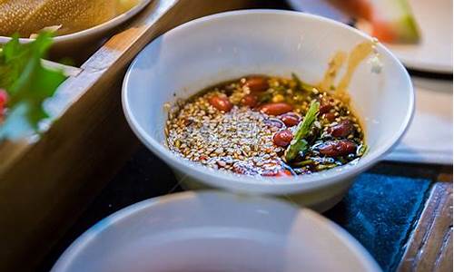 邯郸哪个火锅店好吃_邯郸火锅佐料油价格是多少