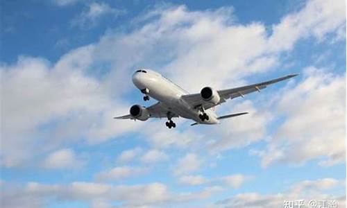 油价下调利好航空_油价波动对航空公司的影响