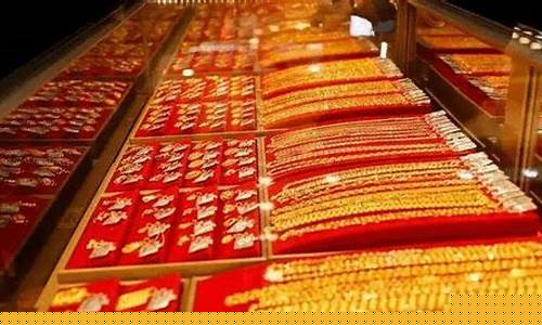 金价下降为什么金店价格不降了_金价下跌为什么首饰价不降