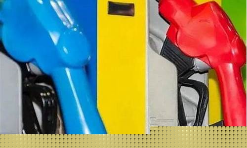 国际油价开盘暴跌_国际油价开盘时间