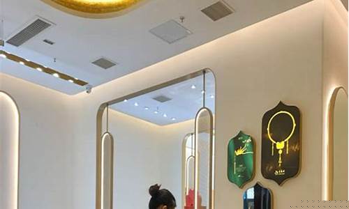 金价还能跌回300吗_金价能再降吗今天